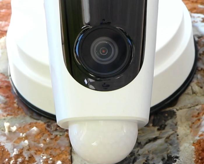 Lorex 1080p Wi-Fi Floodlight Camera